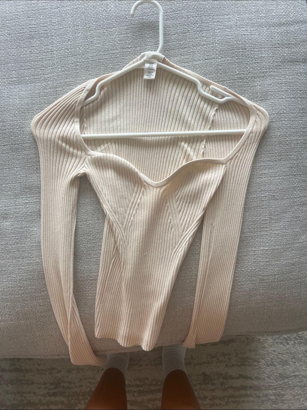 H&M Beige Ribbed Long-Sleeve Scoop Neck Top